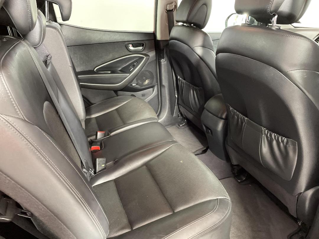 Photo '20' of Hyundai Santa FE