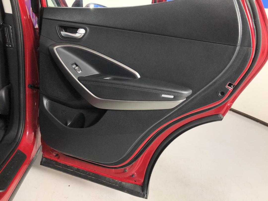 Photo '19' of Hyundai Santa FE