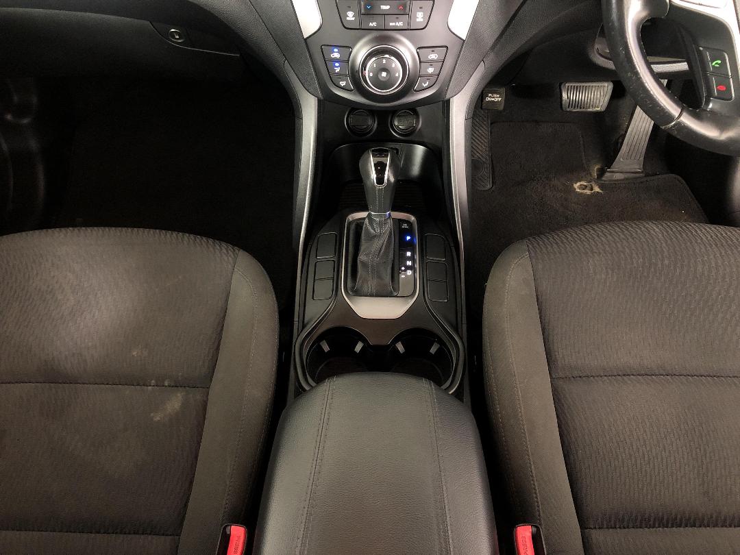 Photo '18' of Hyundai Santa FE