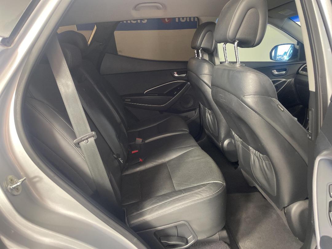 Photo '20' of Hyundai Santa FE