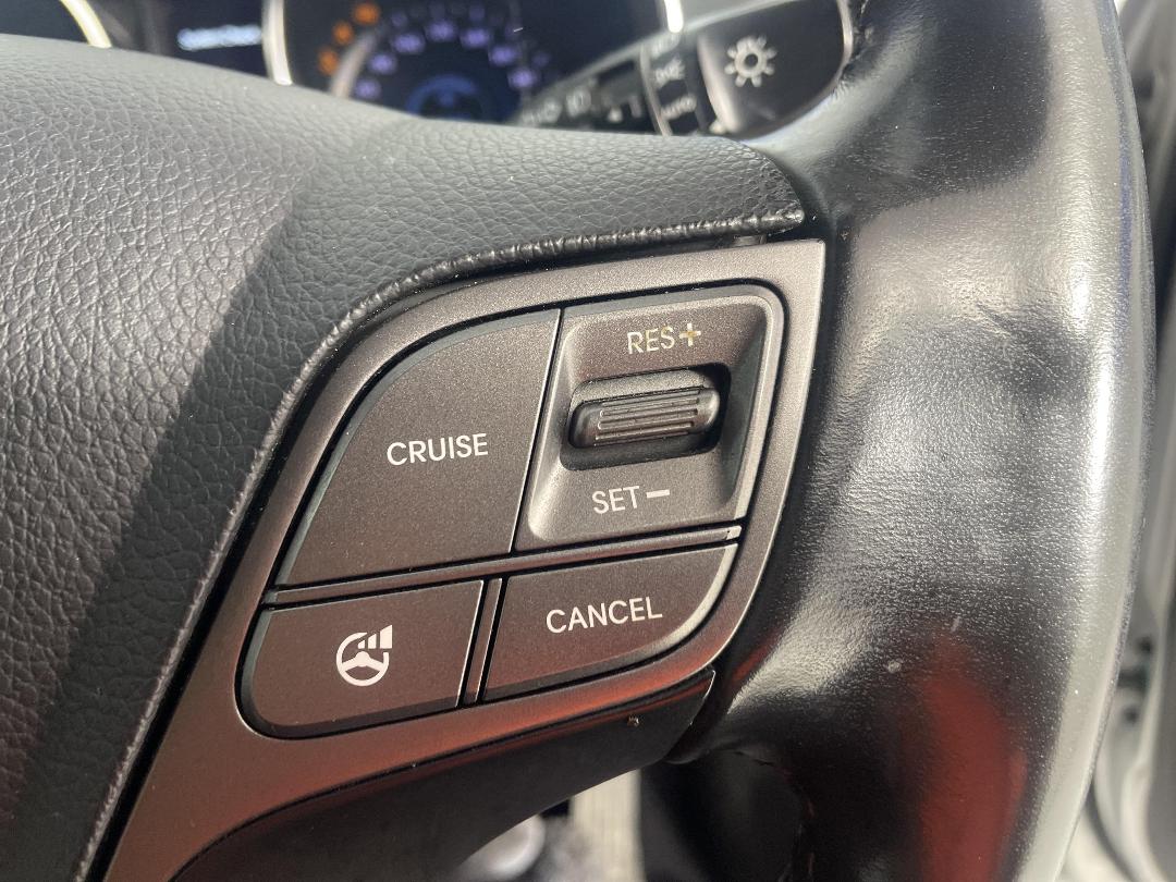 Photo '25' of Hyundai Santa FE