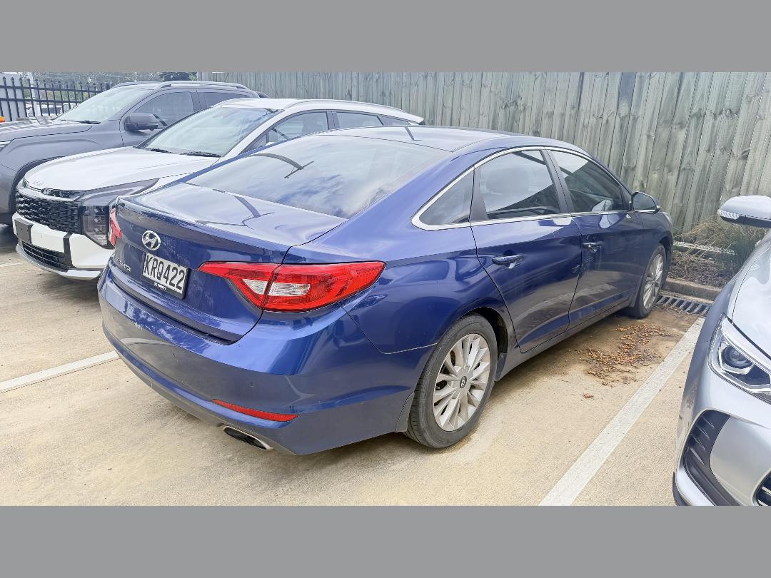 Photo '2' of Hyundai Sonata Photo '2' of Hyundai Sonata