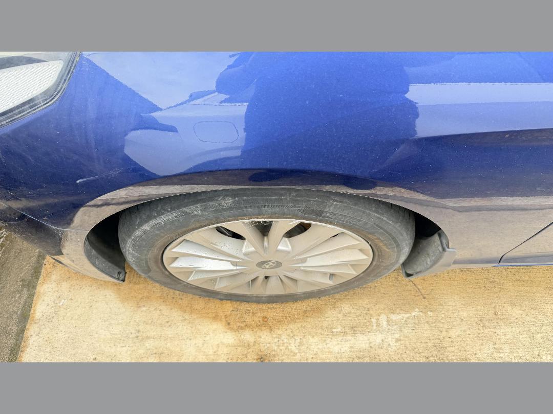 Photo '5' of Hyundai Sonata Photo '5' of Hyundai Sonata