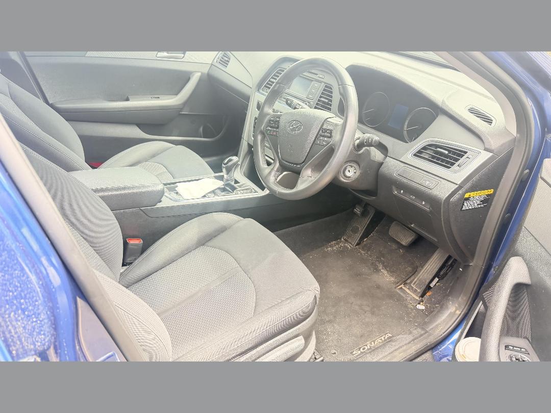 Photo '13' of Hyundai Sonata Photo '13' of Hyundai Sonata