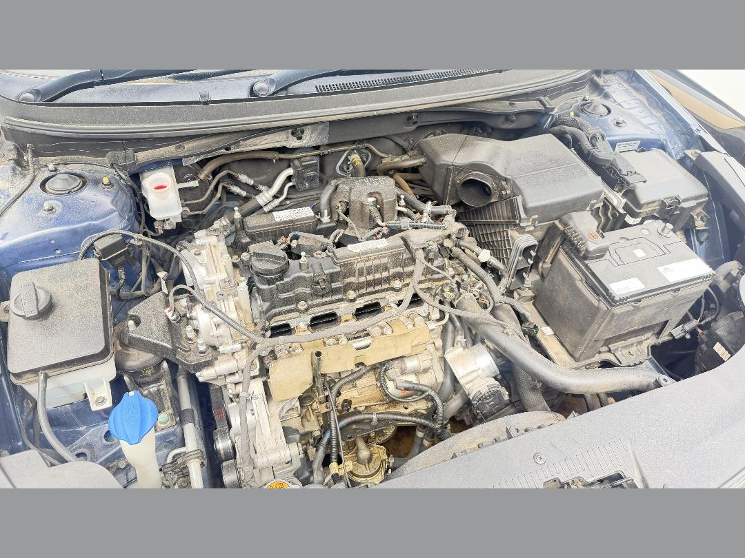 Photo '14' of Hyundai Sonata Photo '14' of Hyundai Sonata