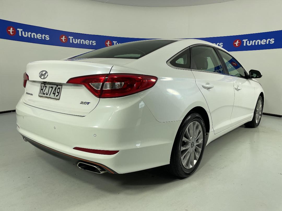 Photo '7' of Hyundai Sonata Photo '7' of Hyundai Sonata