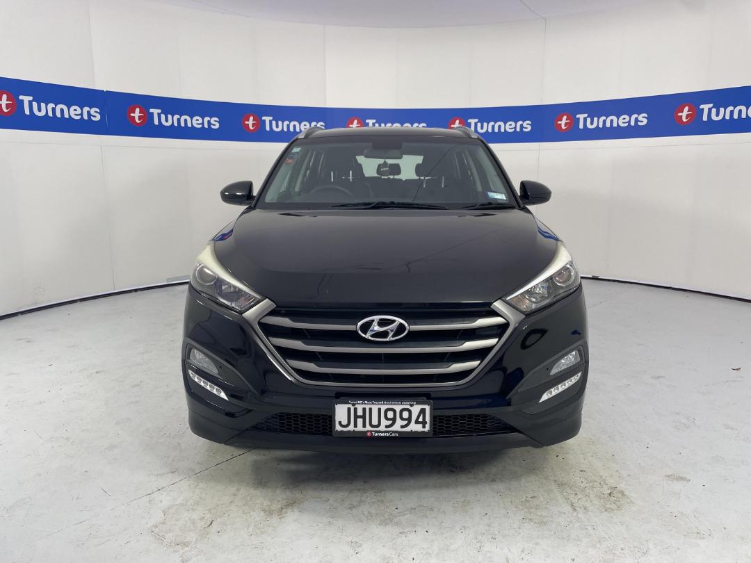 Photo '2' of Hyundai Tucson Photo '2' of Hyundai Tucson