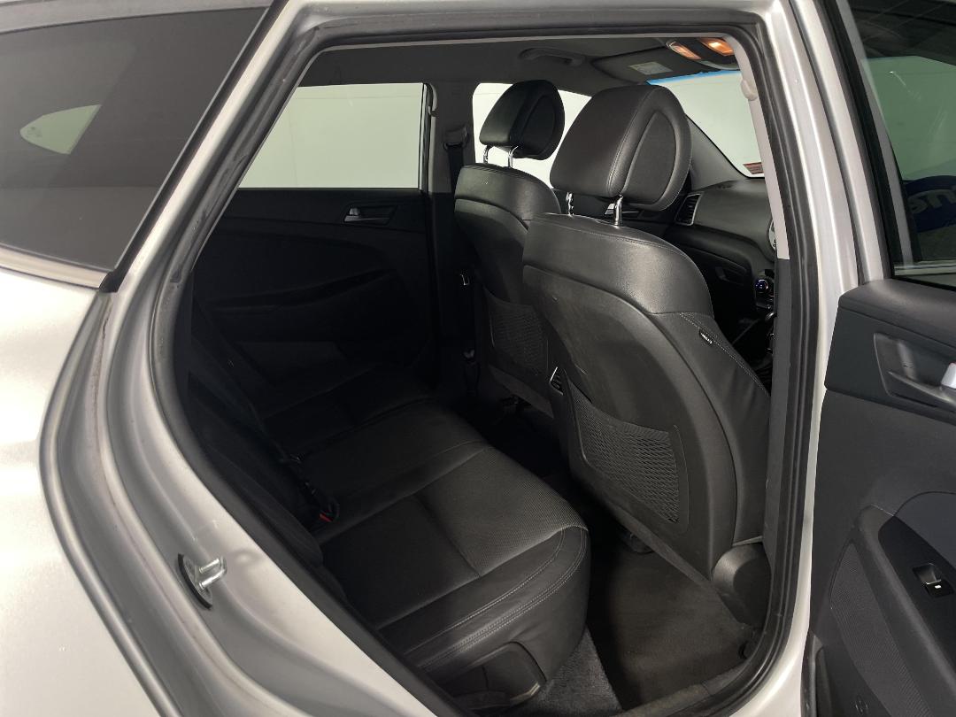 Photo '20' of Hyundai Tucson