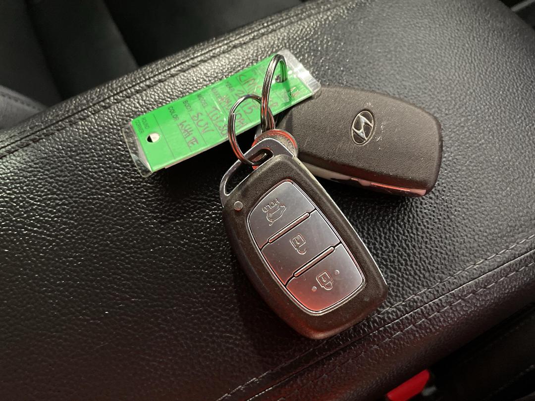 Photo '22' of Hyundai Tucson