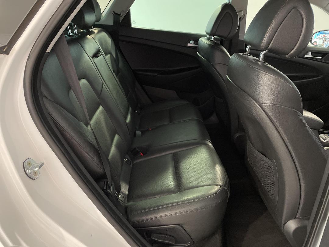 Photo '20' of Hyundai Tucson