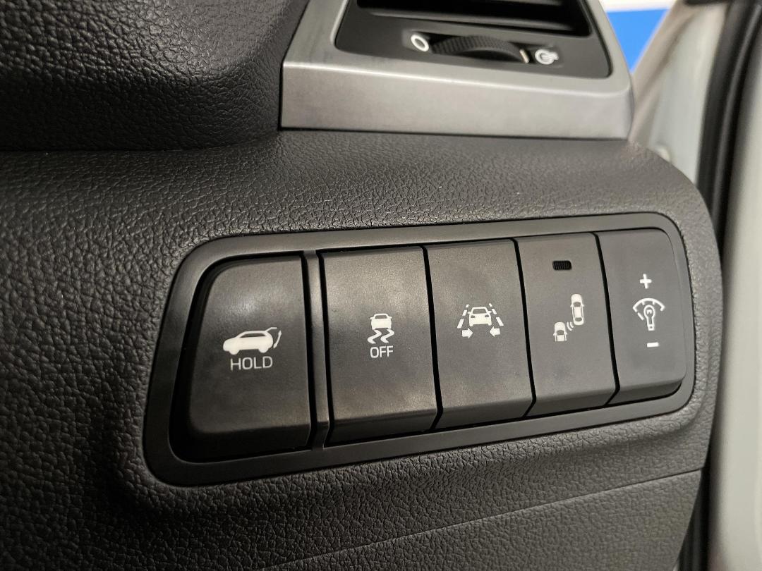 Photo '24' of Hyundai Tucson