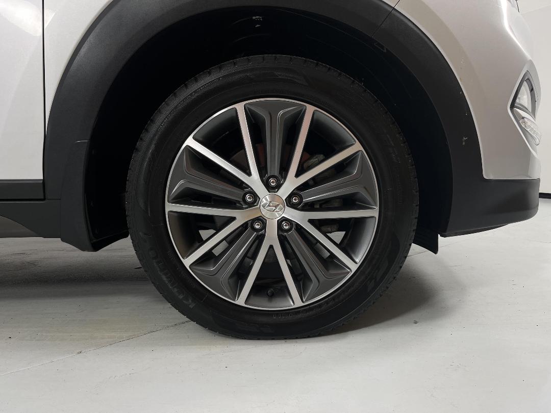 Photo '9' of Hyundai Tucson