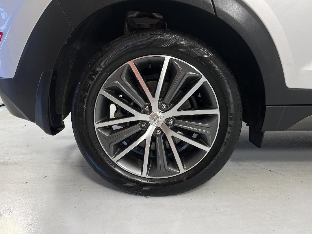 Photo '12' of Hyundai Tucson