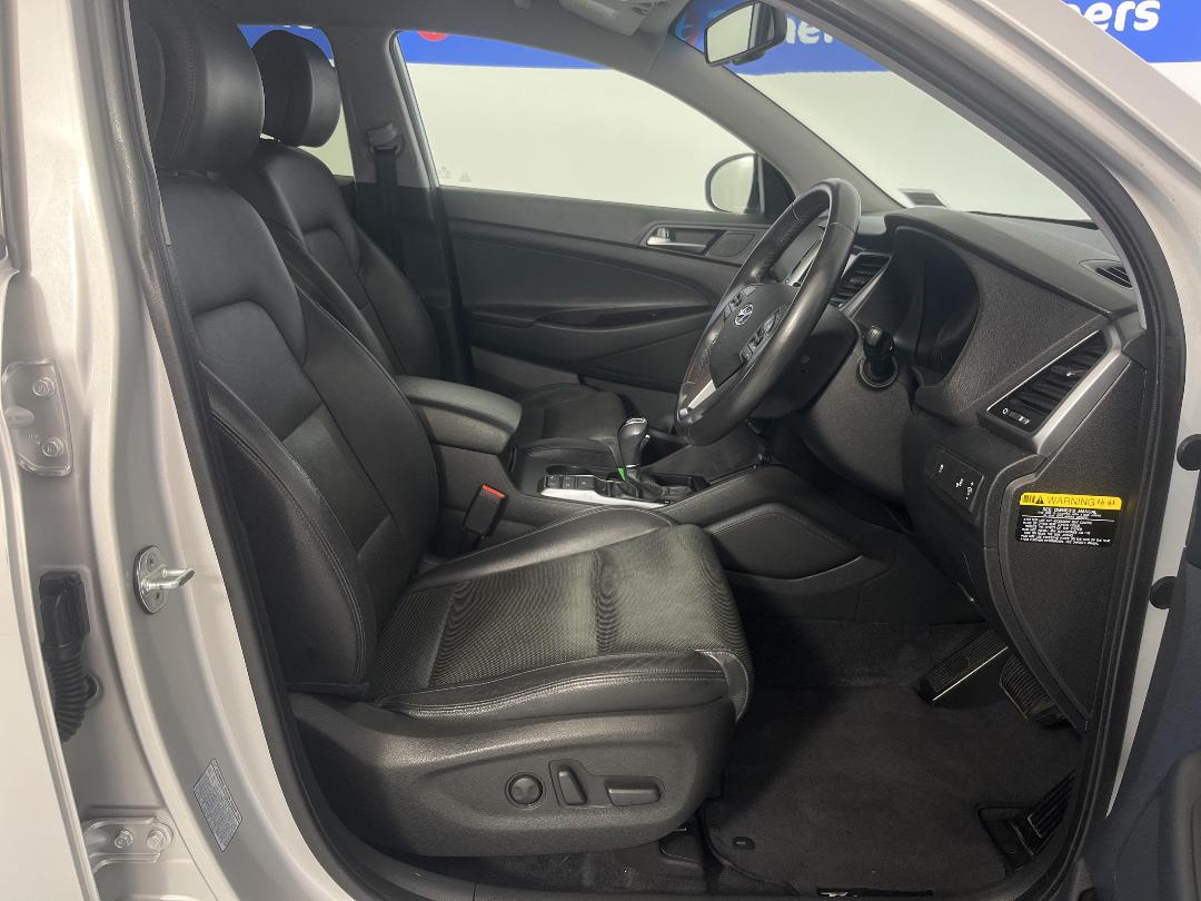 Photo '16' of Hyundai Tucson