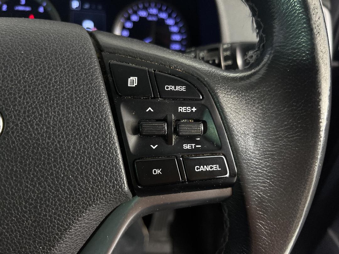 Photo '27' of Hyundai Tucson