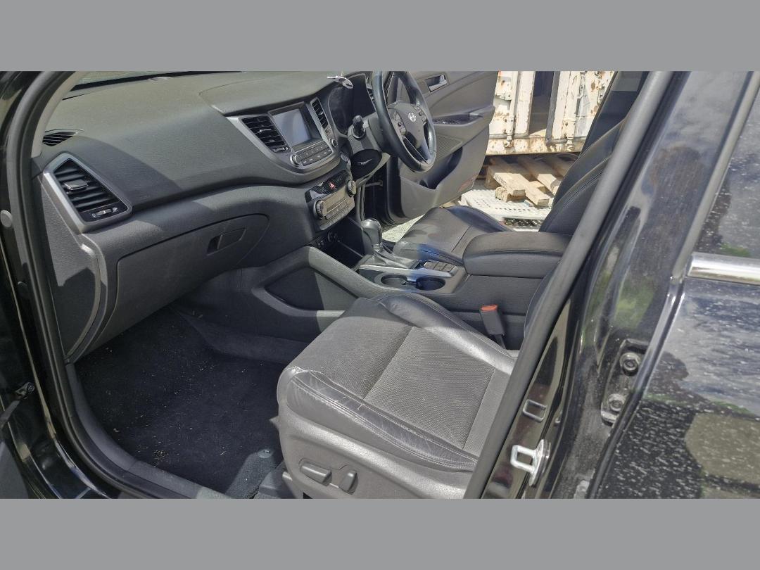 Photo '8' of Hyundai Tucson GDI Elite Photo '8' of Hyundai Tucson GDI Elite