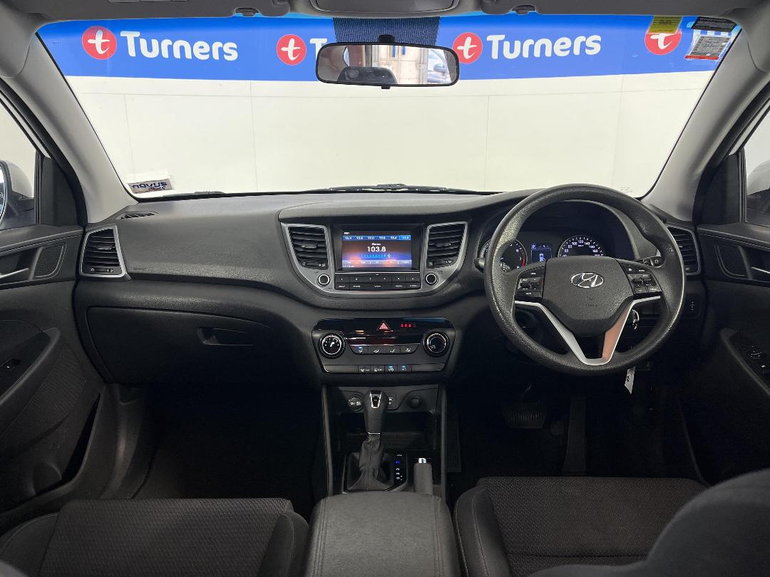 Photo '17' of Hyundai Tucson Photo '17' of Hyundai Tucson