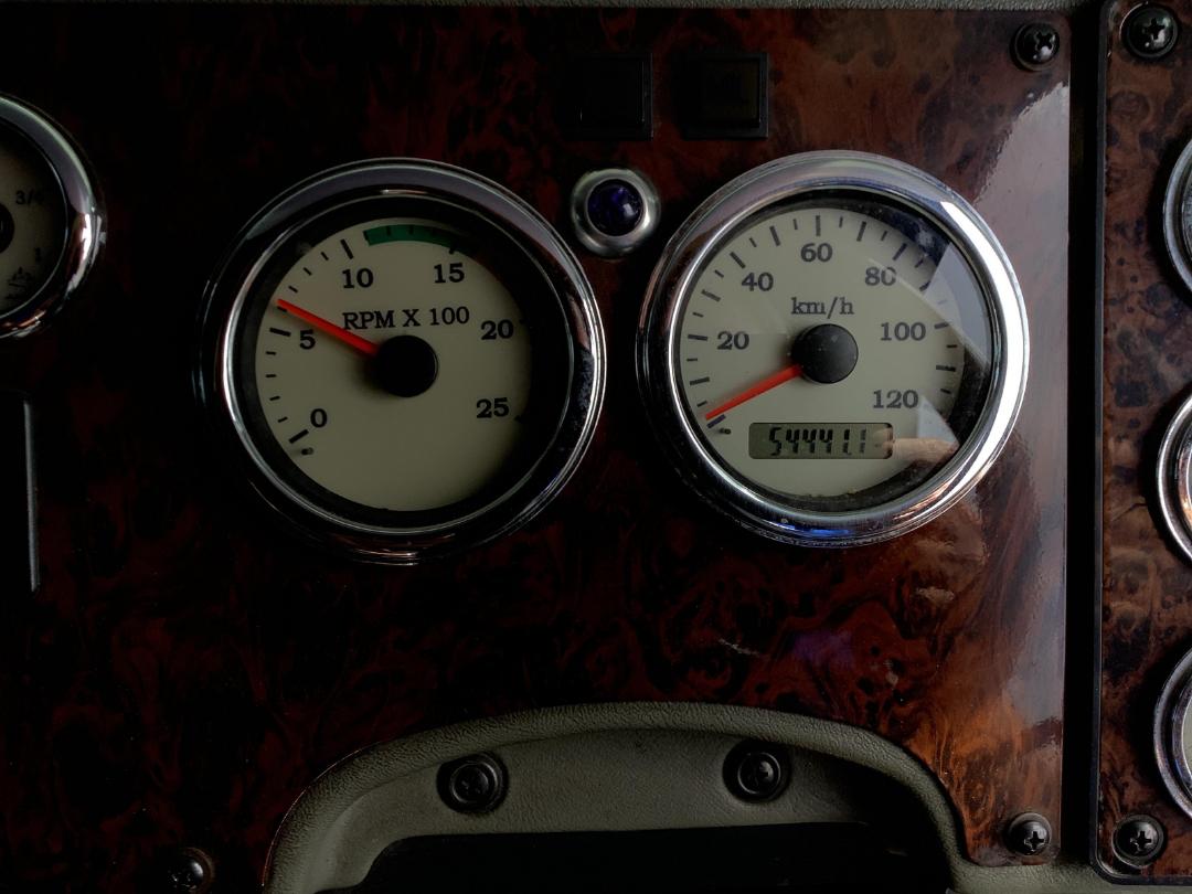 Photo '21' of International 9800I NAV479 Curtainsider