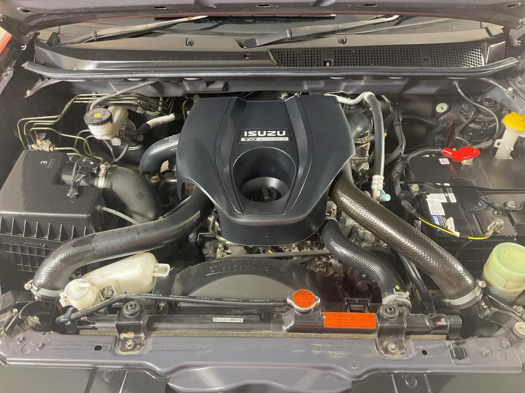 Photo '13' of Isuzu D-MAX