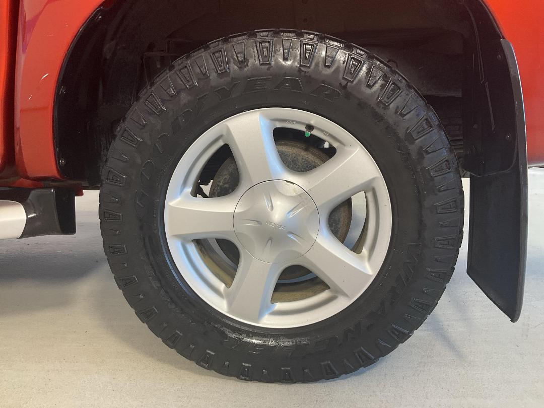 Photo '11' of Isuzu D-MAX