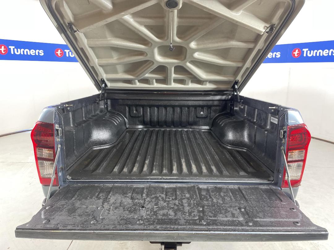 Photo '14' of Isuzu D-MAX