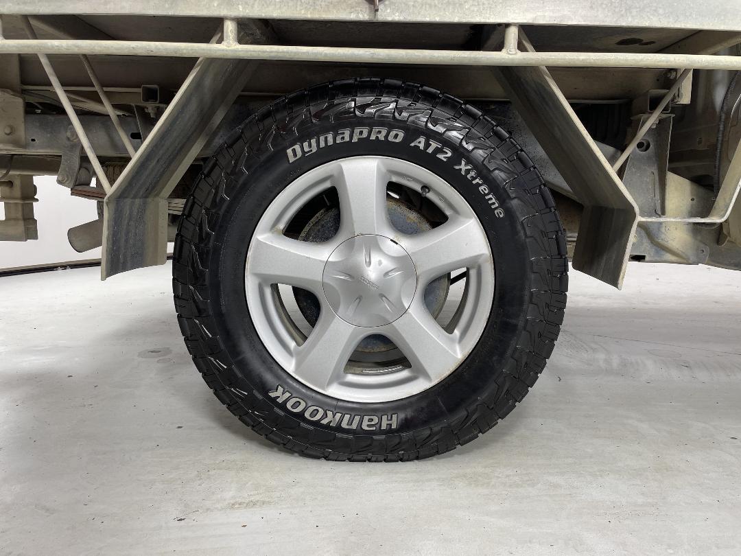 Photo '12' of Isuzu D-MAX