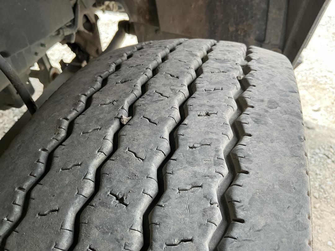 Photo '30' of Isuzu F Series FRR600 Gas Bottle Truck Photo '30' of Isuzu F Series FRR600 Gas Bottle Truck