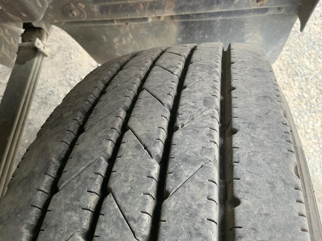 Photo '31' of Isuzu F Series FRR600 Gas Bottle Truck Photo '31' of Isuzu F Series FRR600 Gas Bottle Truck