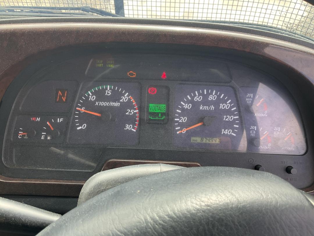 Photo '12' of Isuzu Giga CYJ530 Curtainsider Photo '12' of Isuzu Giga CYJ530 Curtainsider