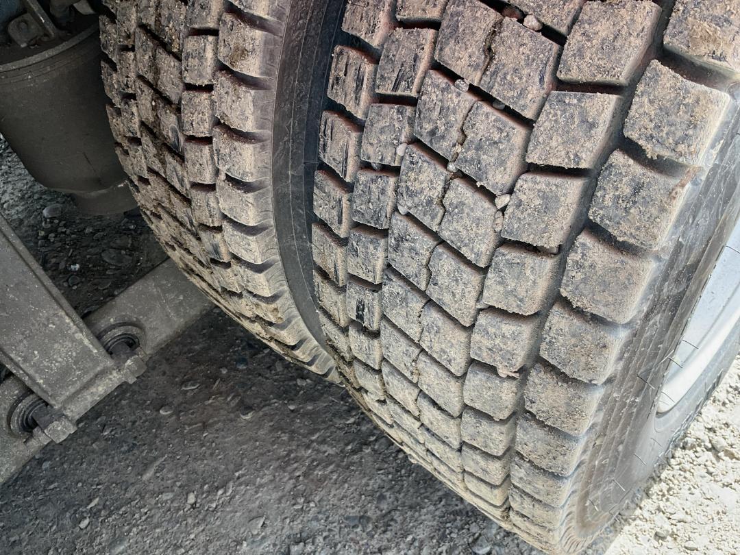 Photo '37' of Isuzu Giga CYJ530 Curtainsider Photo '37' of Isuzu Giga CYJ530 Curtainsider