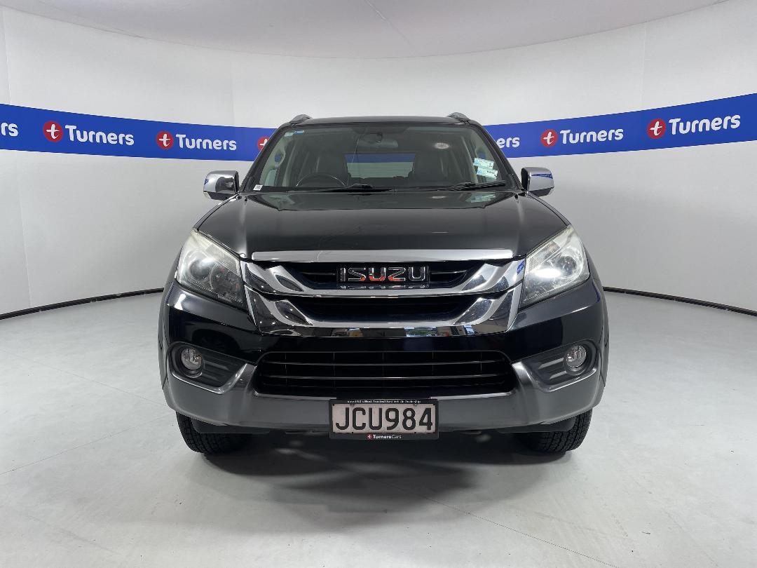 Photo '2' of Isuzu MU-X