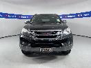 Thumbnail '2' of Isuzu MU-X