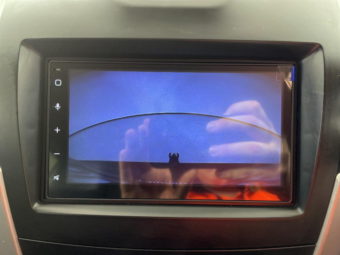 Photo '27' of Isuzu MU-X