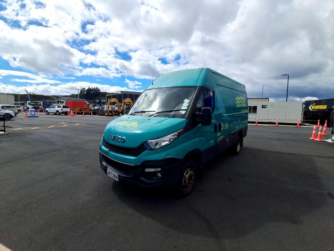 Photo '9' of Iveco Daily 50C17 Van