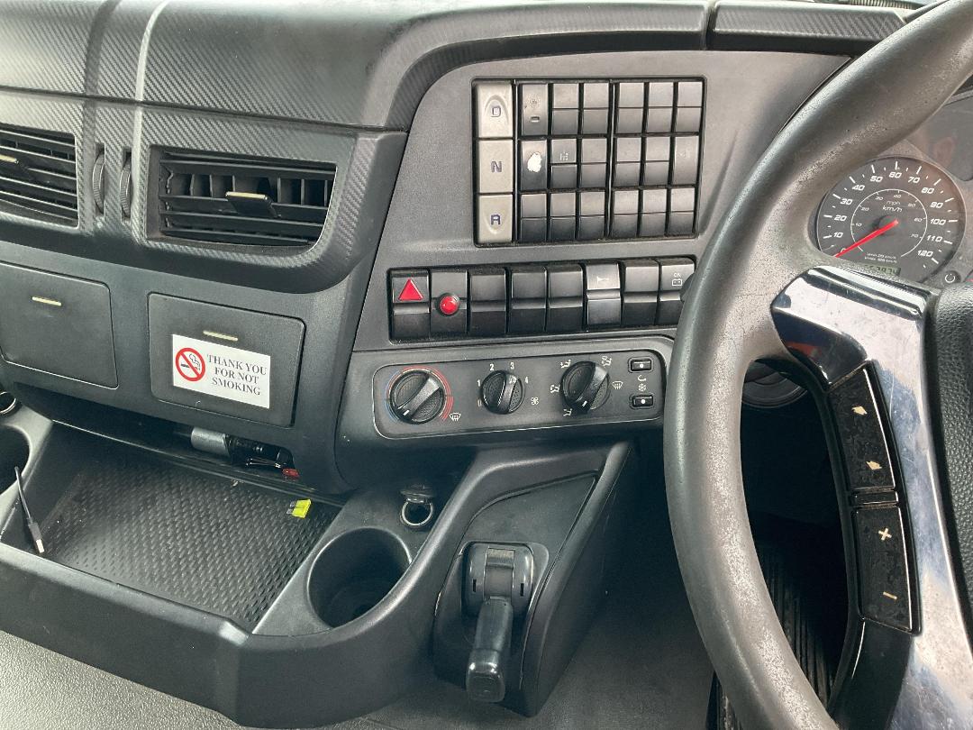 Photo '16' of Iveco Stralis ATI 460 Tractor Unit Photo '16' of Iveco Stralis ATI 460 Tractor Unit