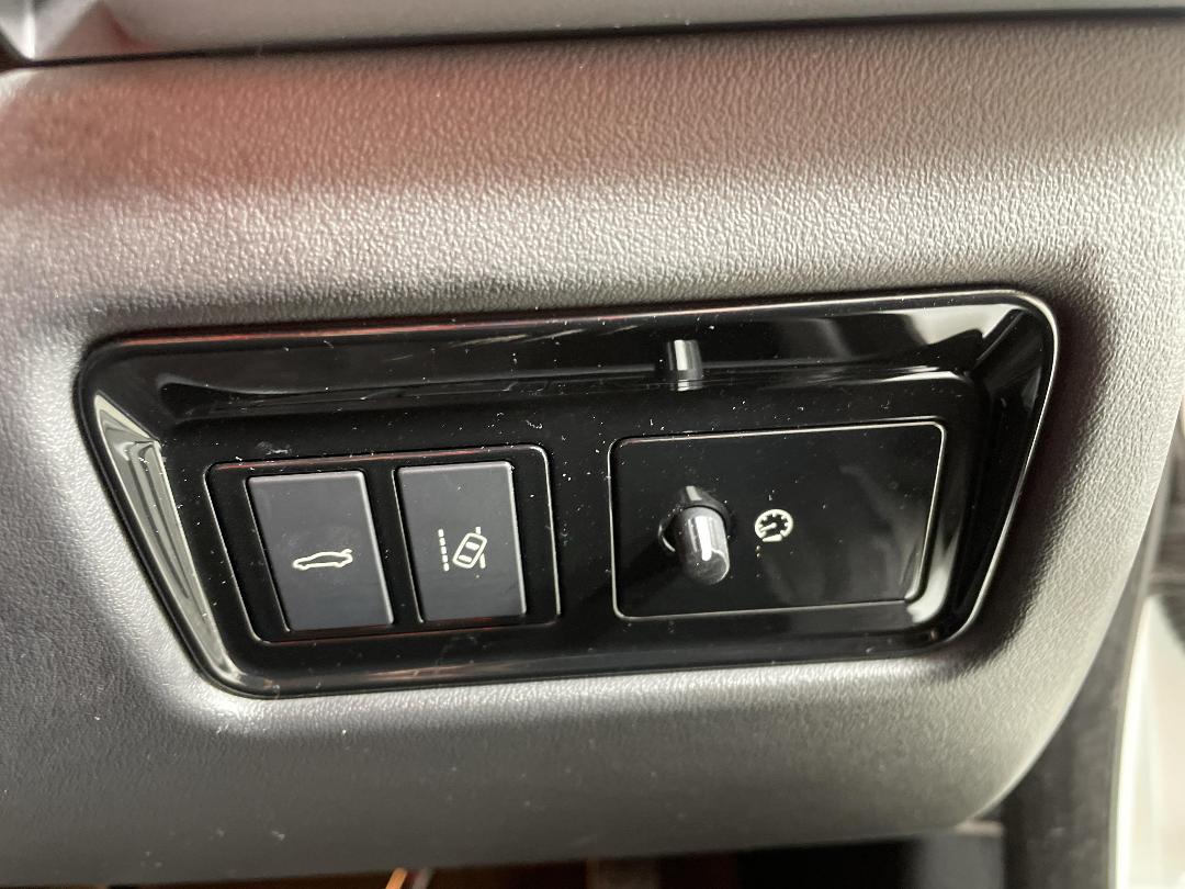 Photo '25' of Jaguar XE