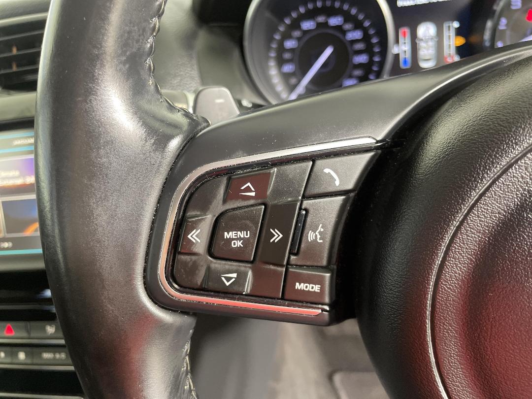 Photo '27' of Jaguar XE