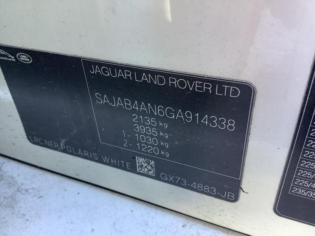 Photo '13' of Jaguar XE