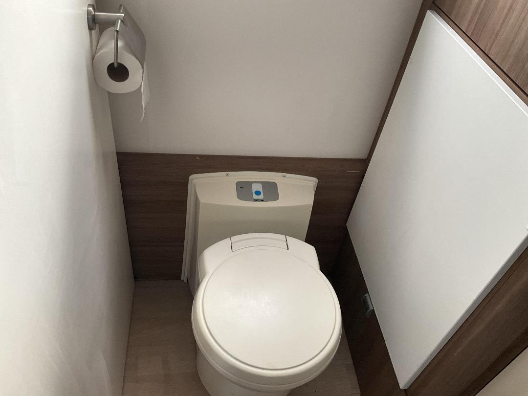 Photo '23' of JAYCO SILVERLINE 25.78-5 Caravan - Tandem Photo '23' of JAYCO SILVERLINE 25.78-5 Caravan - Tandem