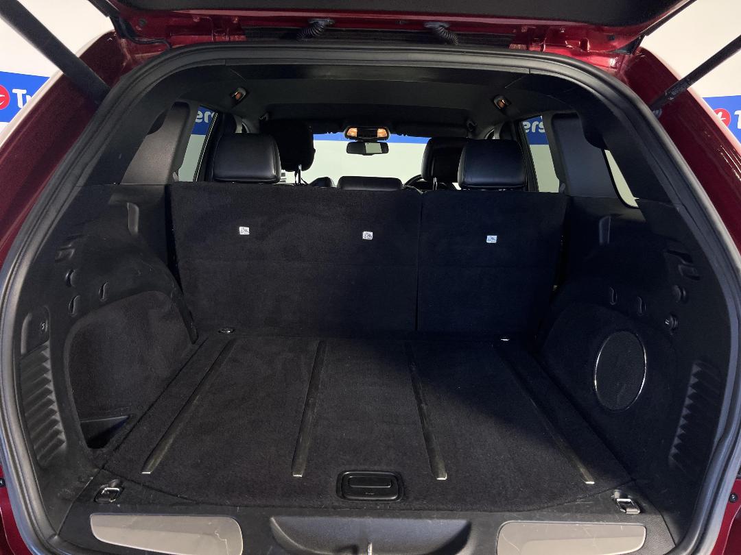 Photo '14' of Jeep Grand Cherokee