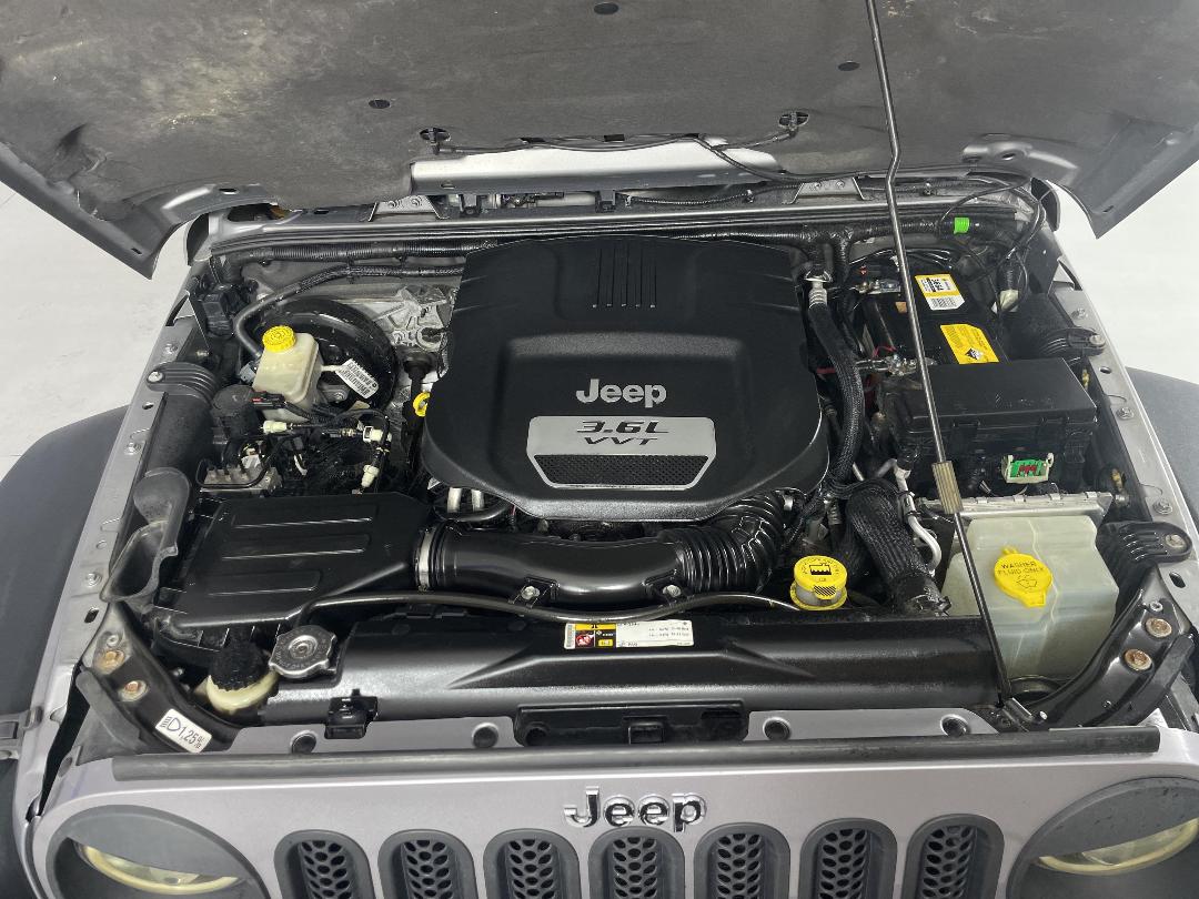 Photo '13' of Jeep Wrangler Photo '13' of Jeep Wrangler