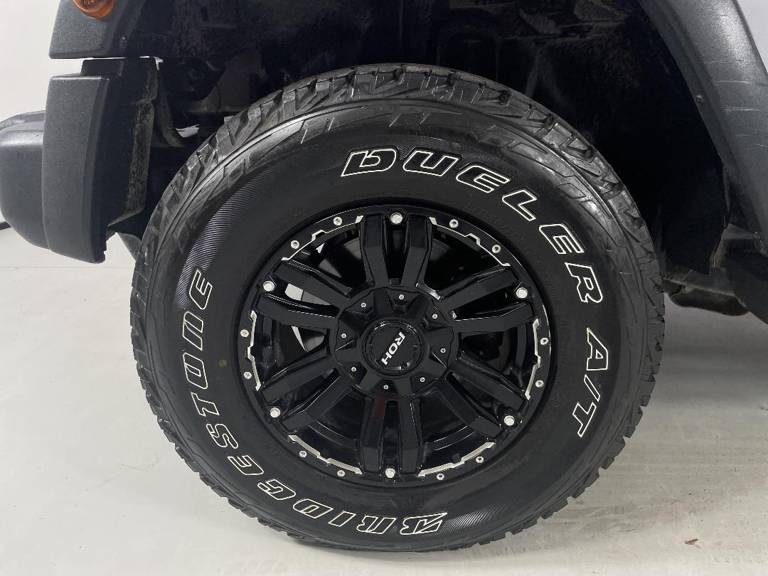 Photo '10' of Jeep Wrangler Photo '10' of Jeep Wrangler