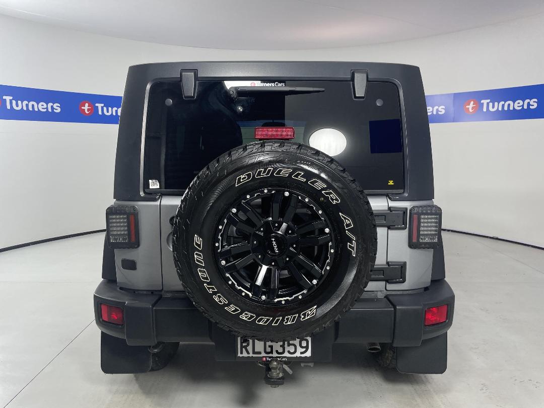 Photo '6' of Jeep Wrangler Photo '6' of Jeep Wrangler