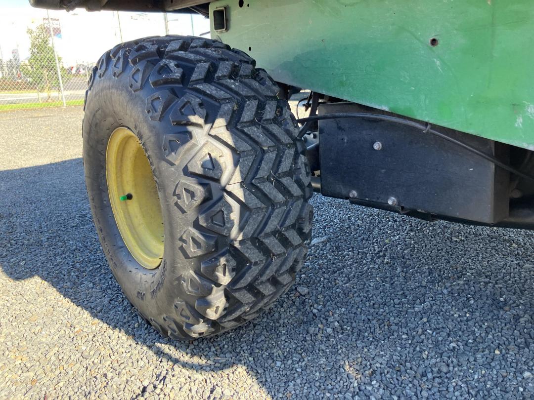 Photo '20' of JOHN DEERE TX GATOR Side by Side Photo '20' of JOHN DEERE TX GATOR Side by Side