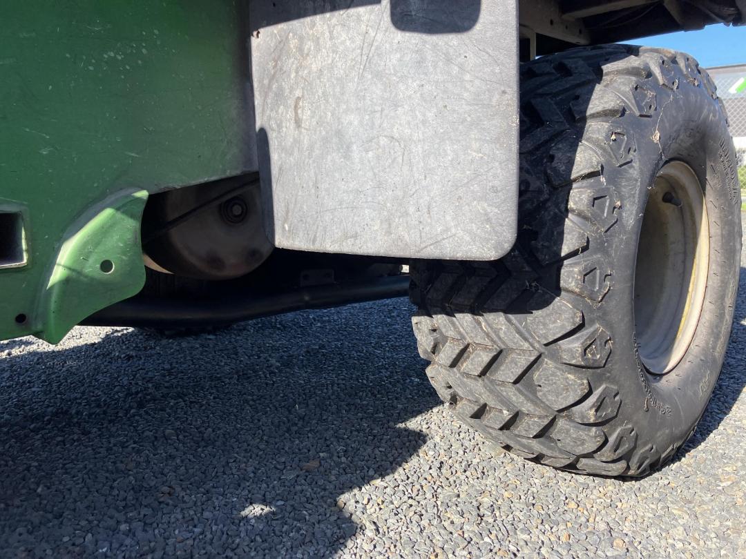 Photo '21' of JOHN DEERE TX GATOR Side by Side Photo '21' of JOHN DEERE TX GATOR Side by Side