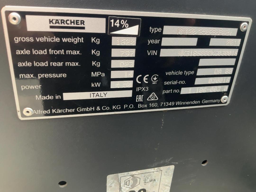 Photo '11' of Karcher KM120 250RBp Sweeper Photo '11' of Karcher KM120 250RBp Sweeper