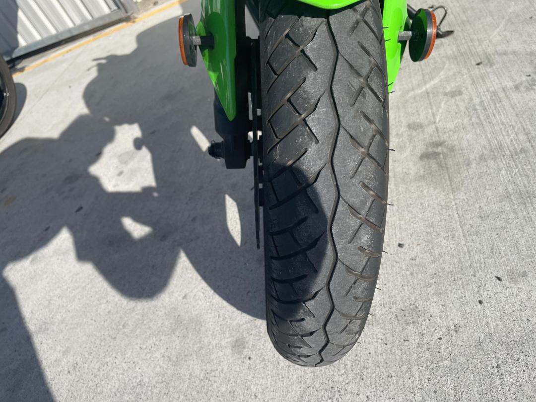 Photo '30' of Kawasaki EX 300A Photo '30' of Kawasaki EX 300A