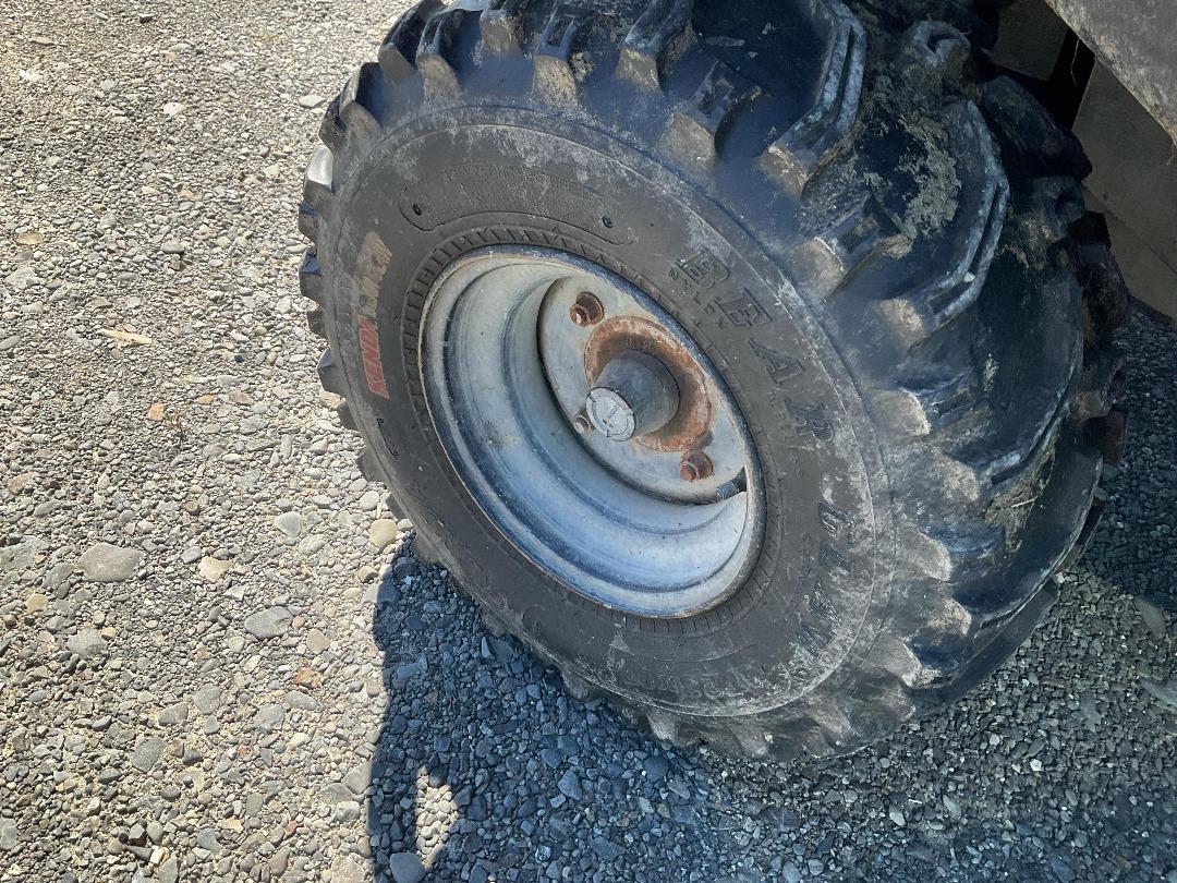 Photo '28' of Kawasaki KAF620