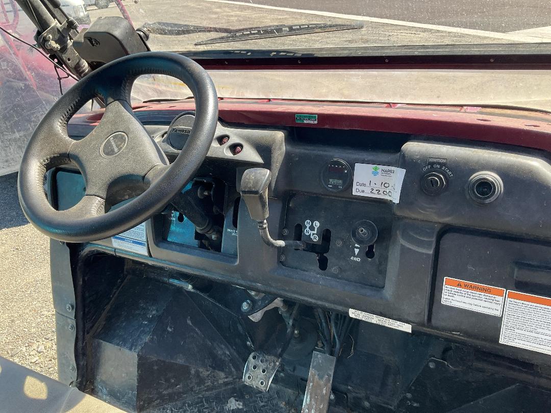 Photo '24' of Kawasaki KAF620