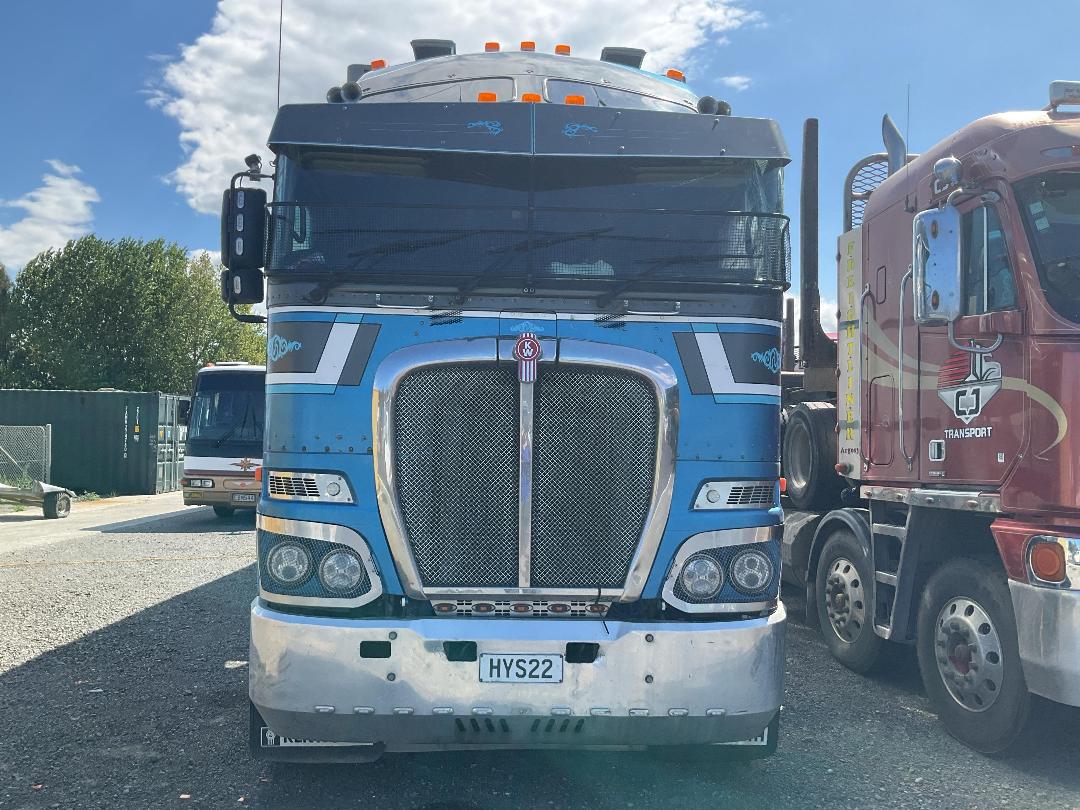 Photo '9' of Kenworth K200 Livestock